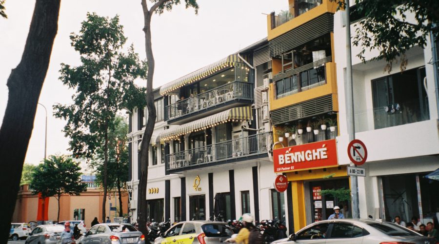 bận rộn